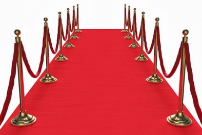 Nhân tài ơi, hãy về đây !